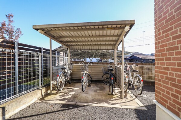 栃木駅 徒歩11分 2階の物件外観写真